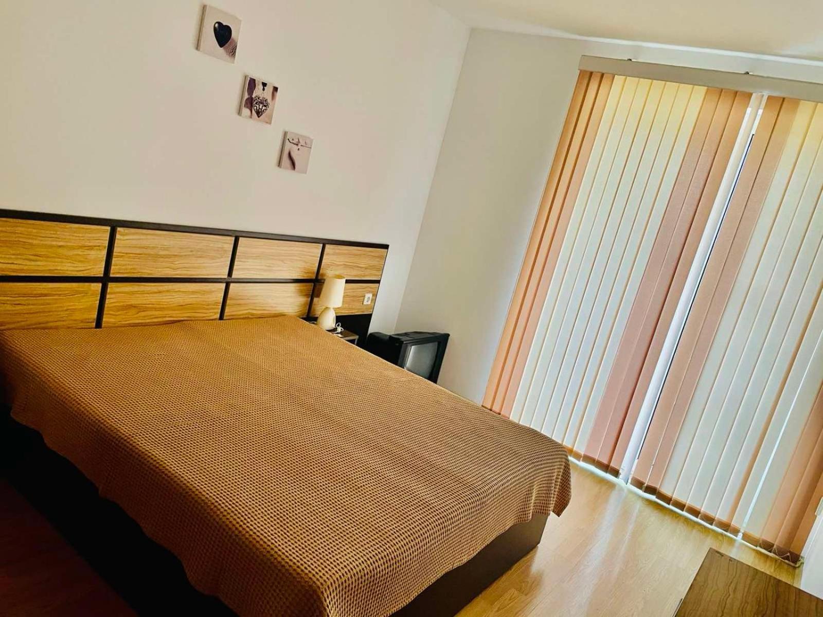 Aпартаменти Мини В Бей Вю Aparthotel Tsarevo Buitenkant foto